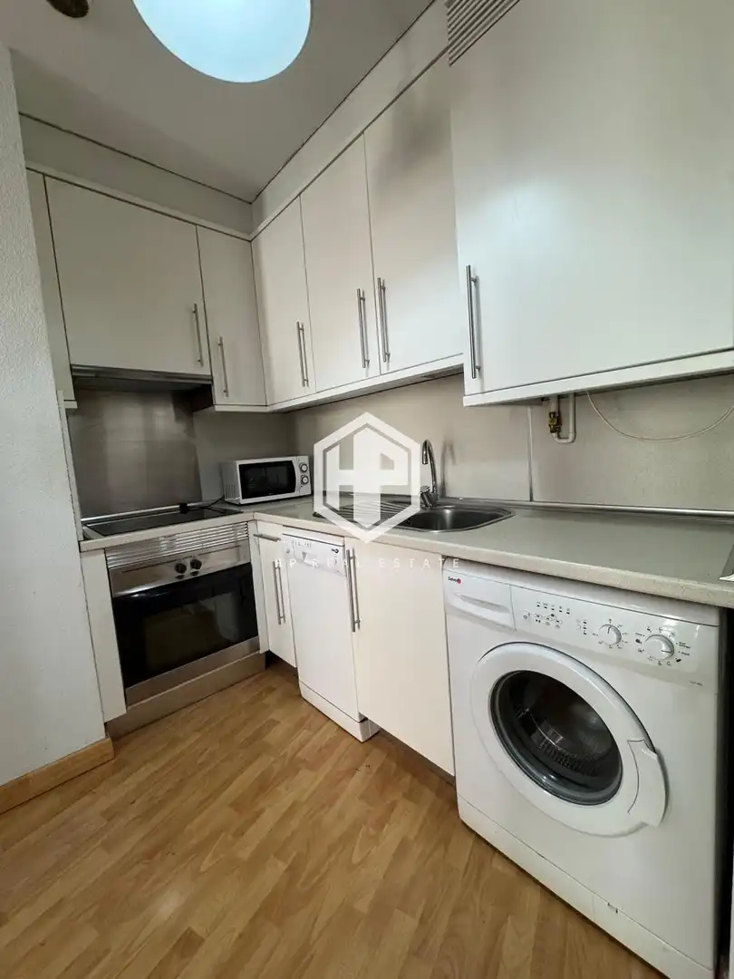 Cocina de Piso en venta en Alcalá de Henares con Calefacción