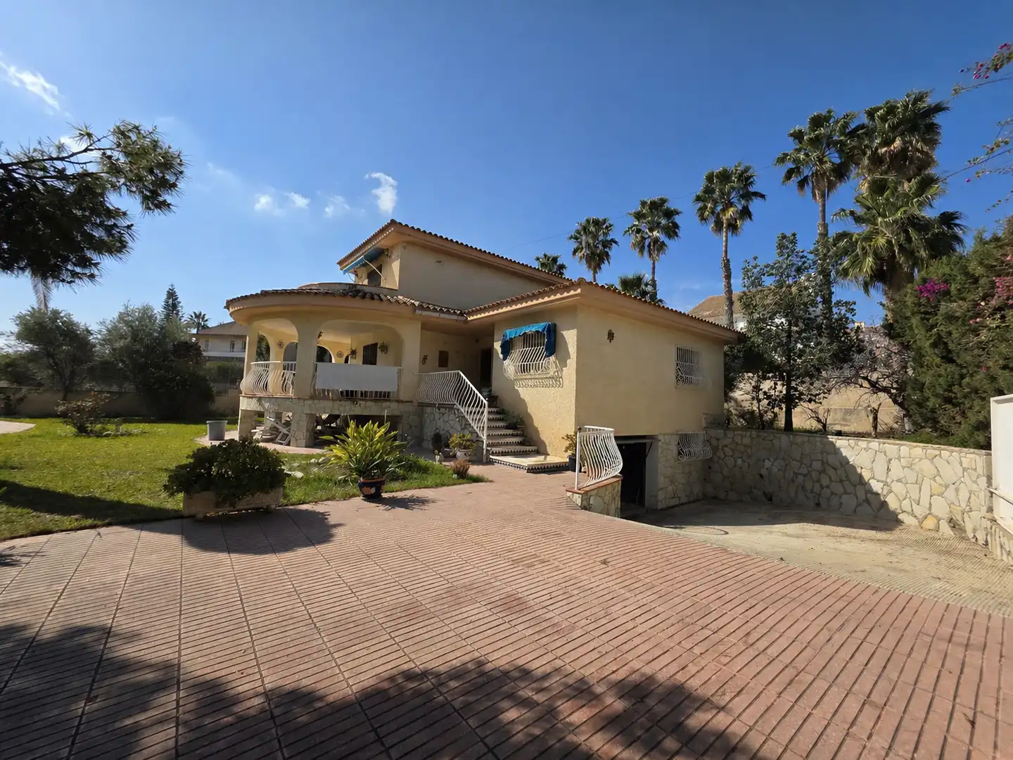 Vista exterior de Casa o chalet en venta en Mutxamel con Jardín privado, Terraza y Trastero
