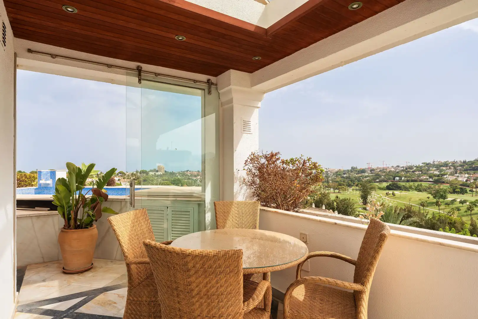 Penthouse mit Terrasse zum Verkauf in Nueva Andalucía, imagen 27