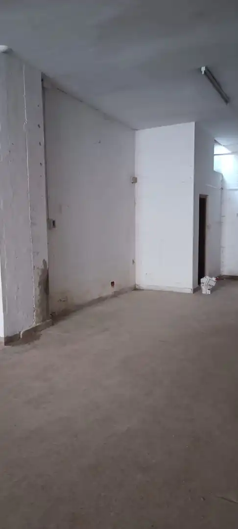 Local comercial de lloguer a Santo Domingo y San Martín, imagen 11