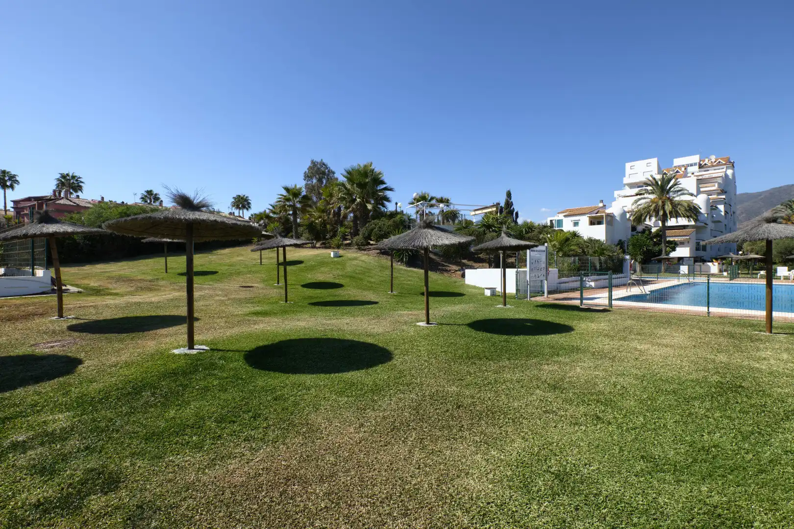 Apartament amb piscina en venda a Estepona Pueblo, imagen 22