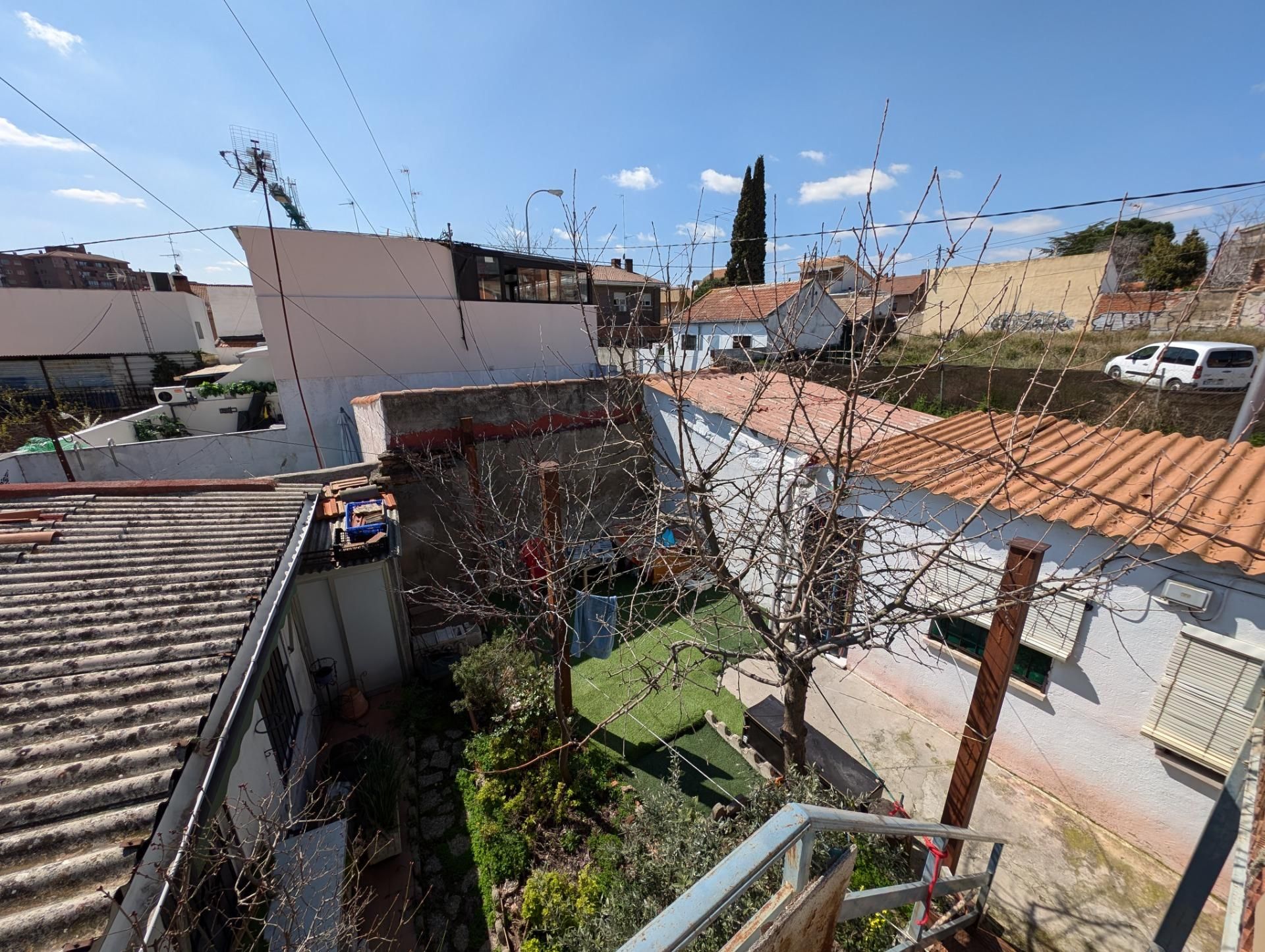 Exterior view of House or chalet for sale in  Madrid Capital