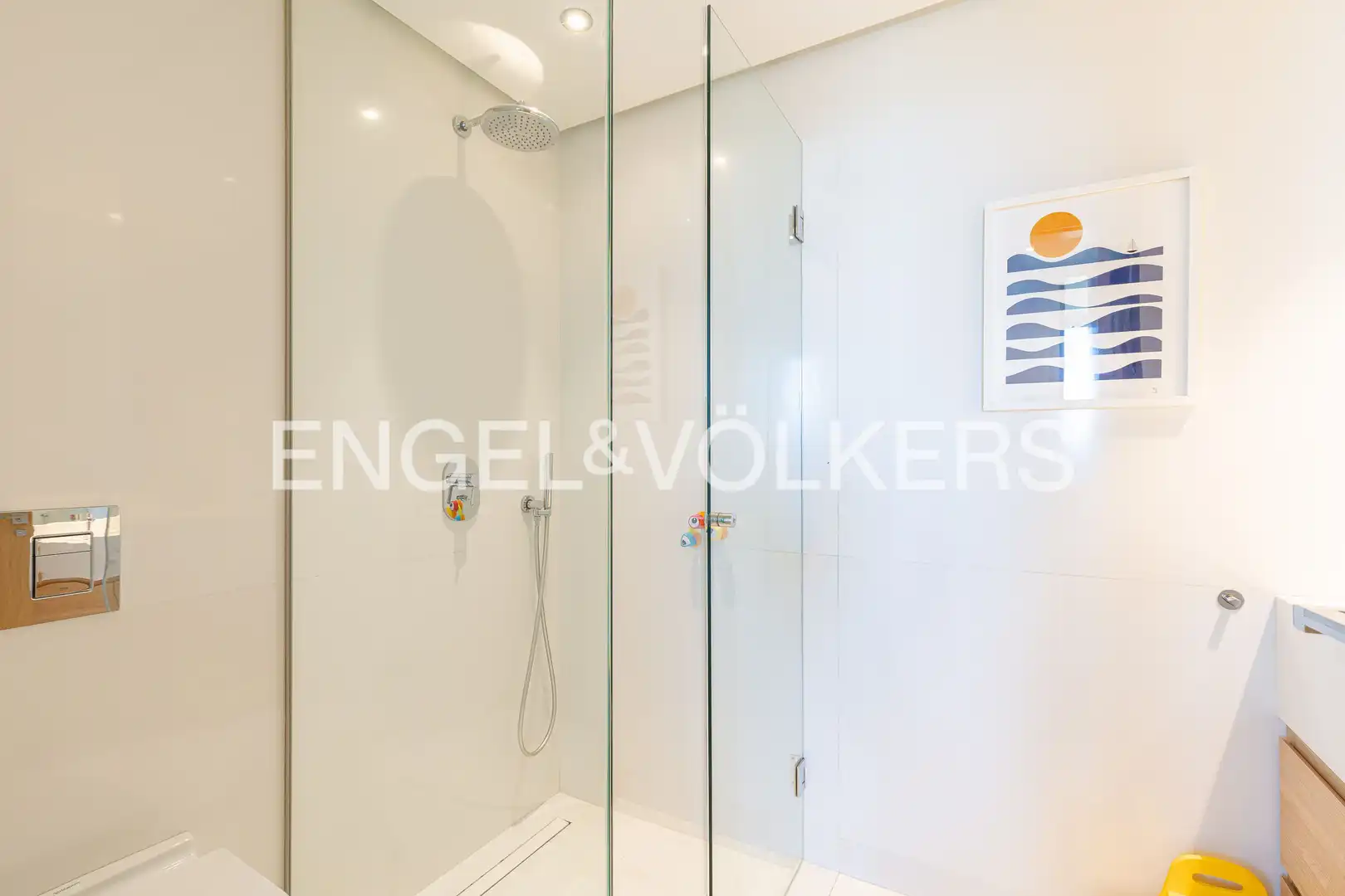 Bathroom of Attic for sale in Madrid  with Air Conditioner, Heating and Private garden