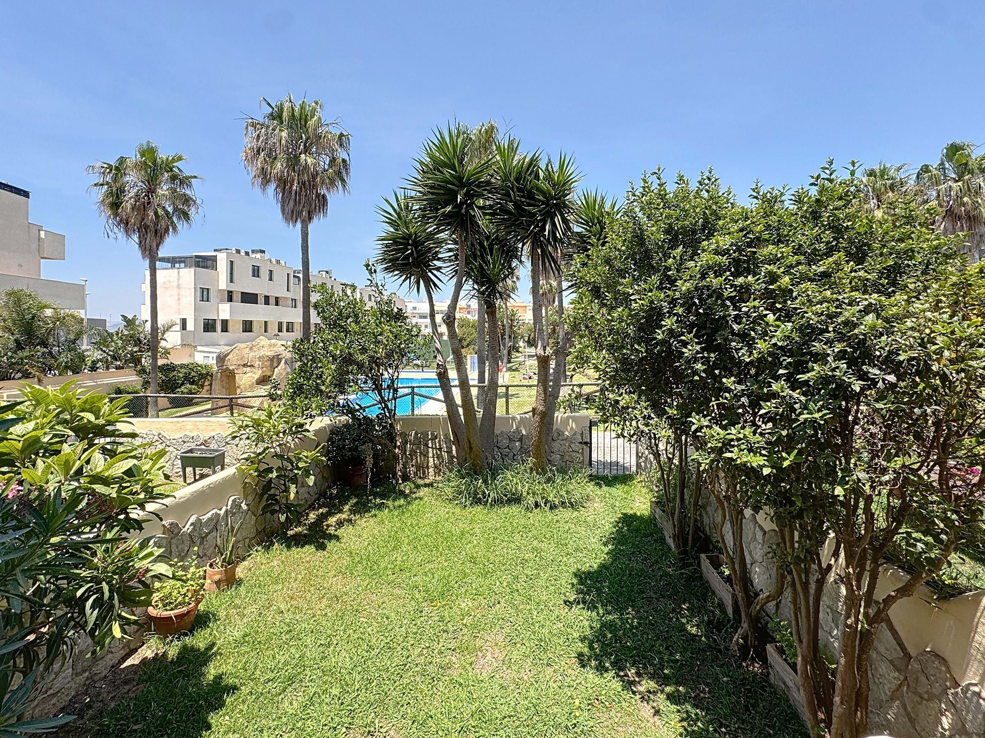 Garden of Single-family semi-detached for sale in Tarifa  with Heating, Terrace and Swimming Pool