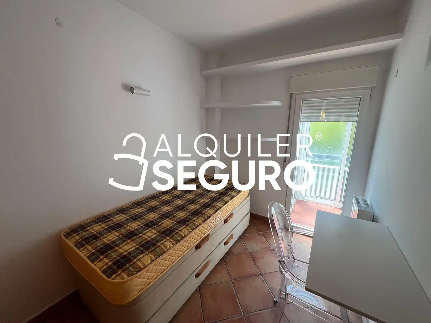 Flat for rent in de Manuel Uribe, Atalaya