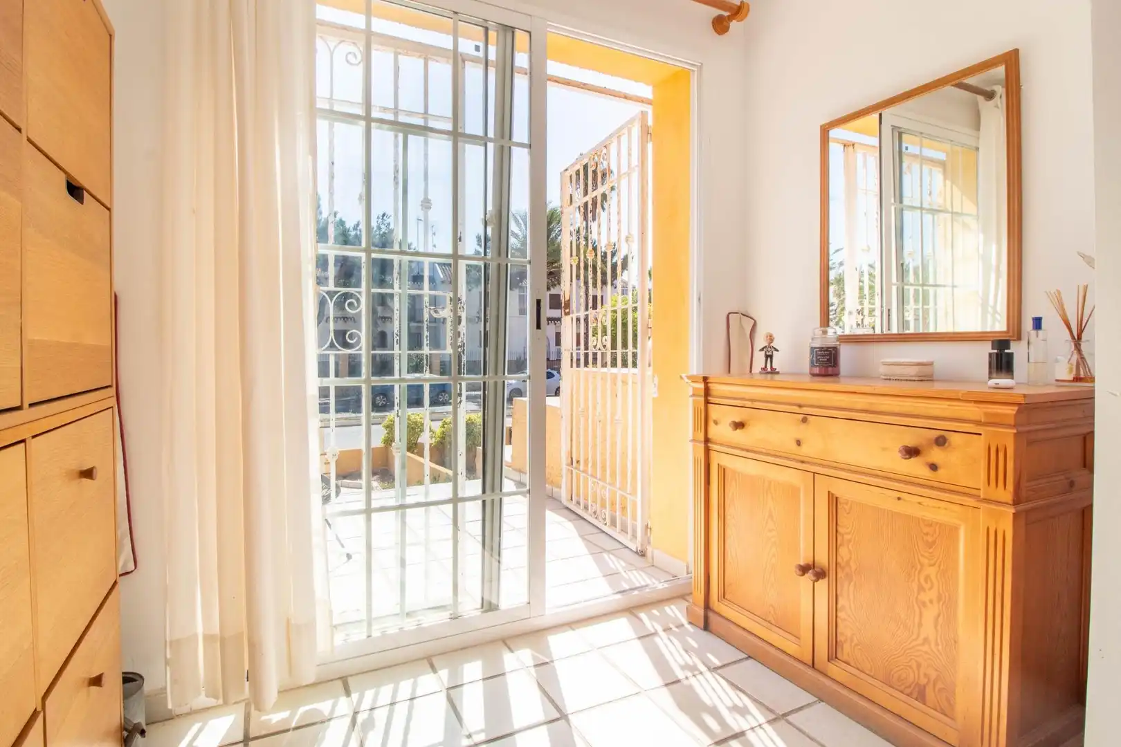 Reihenhaus mit Pool zum Verkauf in Calle  Poniente, imagen 4