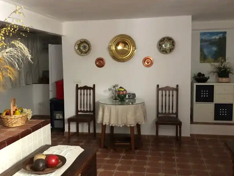 Menjador de Casa o xalet en venda en El Campillo (Huelva) amb Jardí privat, Traster i Moblat