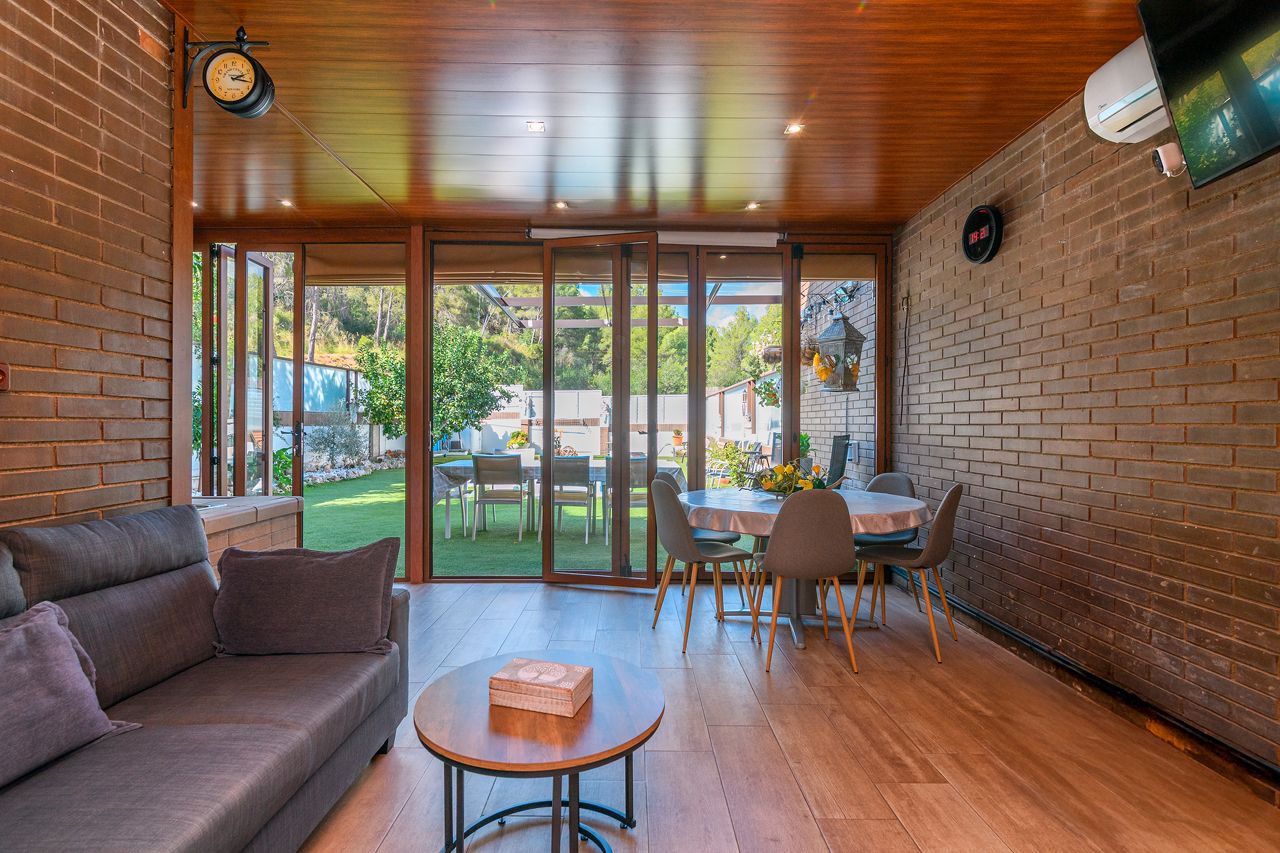 Garden of House or chalet for sale in Viladecans  with Air Conditioner, Heating and Private garden