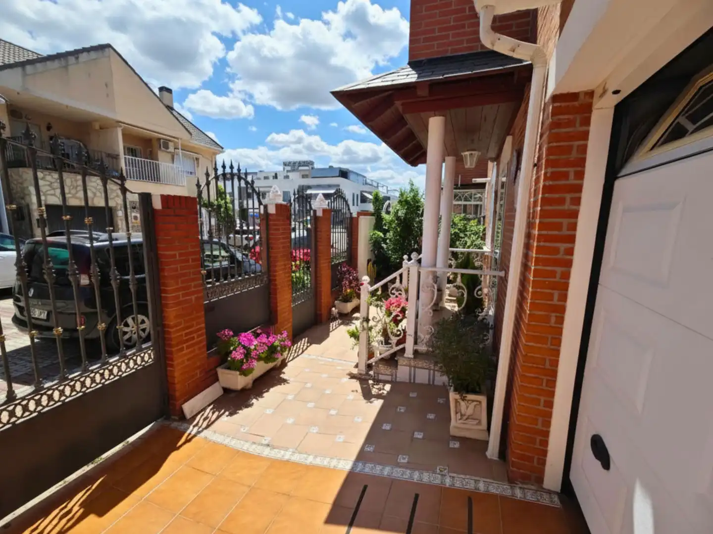Terrace of Detached homes for sale in Parla  with Air Conditioner, Heating and Private garden