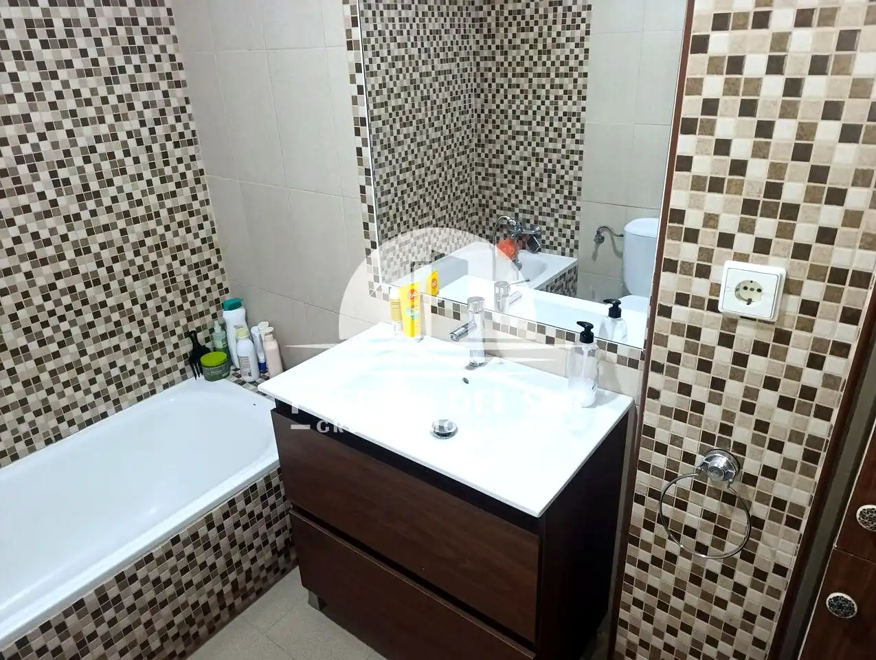 Baño de Piso en venta en Rota con Terraza