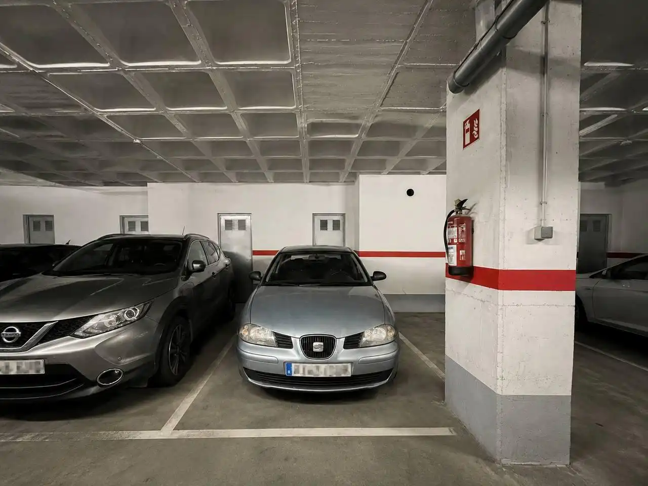 Parking of Flat for sale in Alicante / Alacant  with Air Conditioner, Heating and Terrace