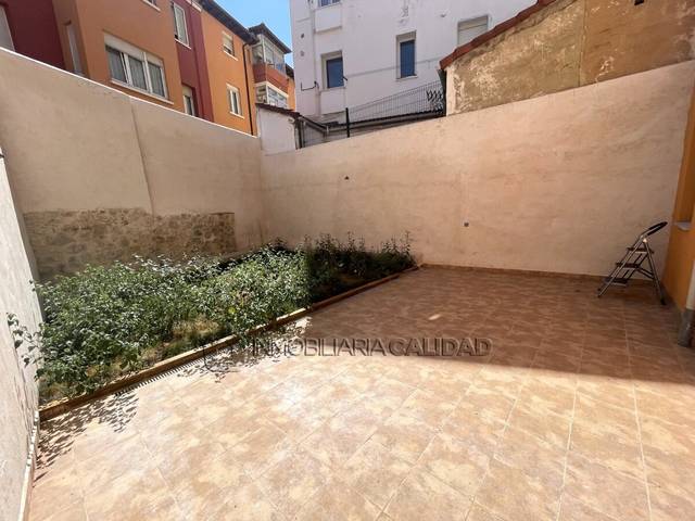 Piso en Alquiler en San Julián - Barriada de Cortes