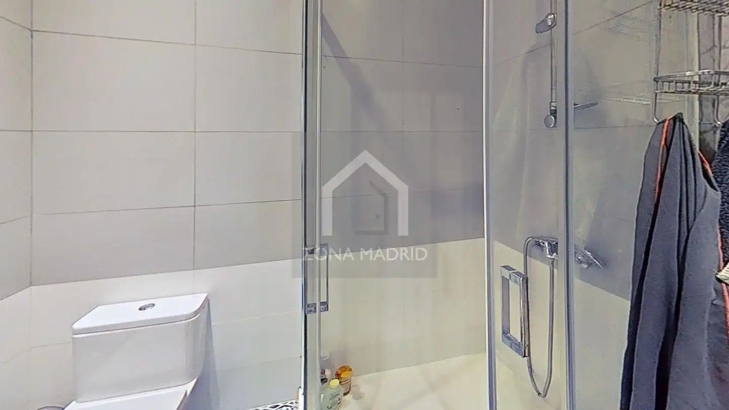 Baño de Piso en venta en Madrid con Trastero
