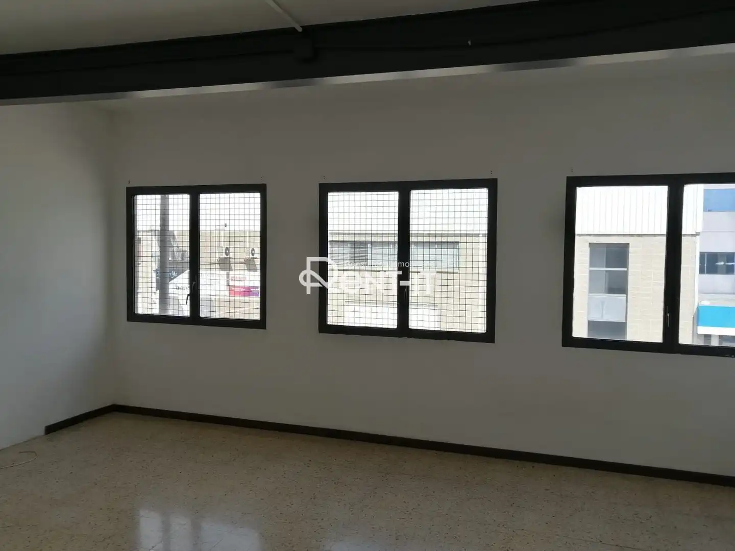 Fabrikhallen zur Miete in L'Hospitalet de Llobregat