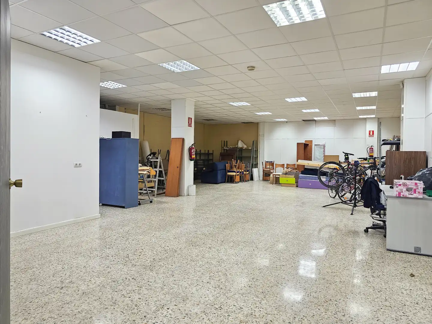 Local comercial de lloguer a Calle de José Martínez Ruiz Azorín 21, imagen 8