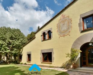 Vista exterior de Casa o xalet en venda en L'Ametlla del Vallès amb Calefacció, Jardí privat i Terrassa