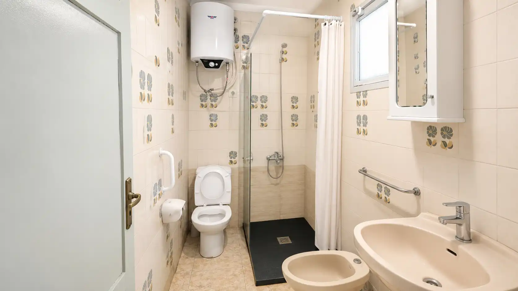 Piso con terraza en venta en La Bisbal d'Empordà, imagen 17