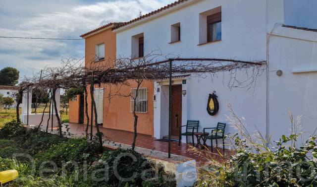 Casa adosada en Venta en La Xara - La Sella