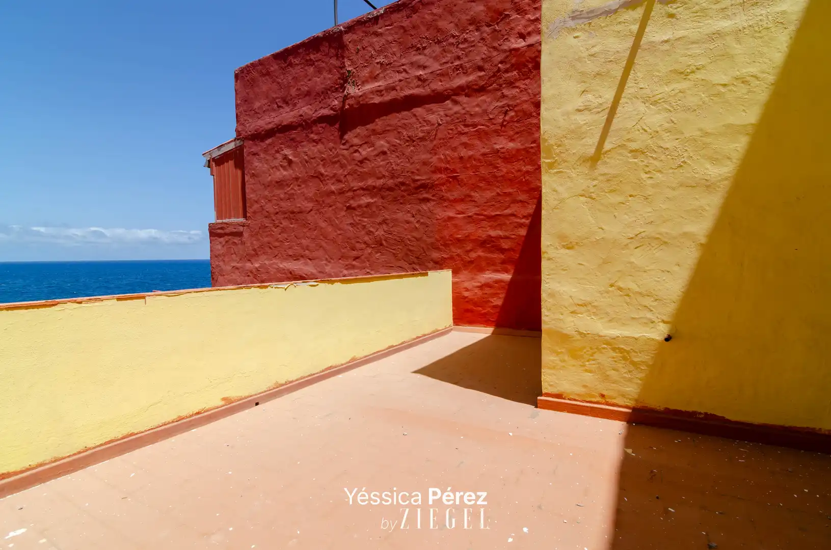 Vista exterior de Casa o chalet en venta en Santa María de Guía de Gran Canaria con Terraza y Balcón