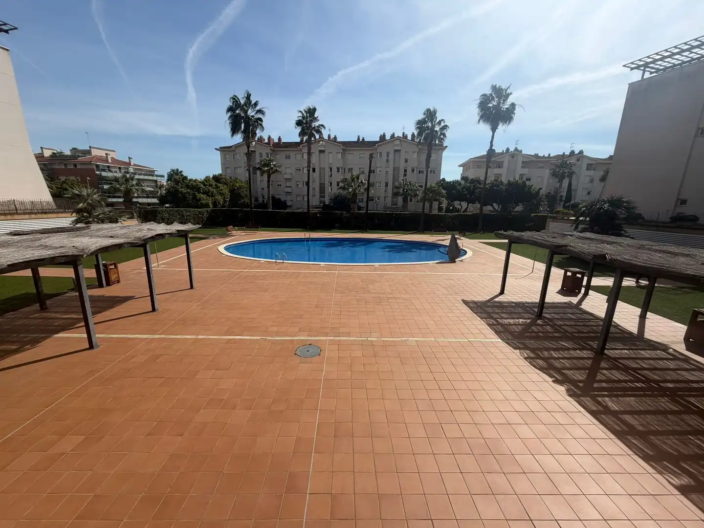 Piscina de Piso en venta en Sitges con Aire acondicionado, Calefacción y Jardín privado