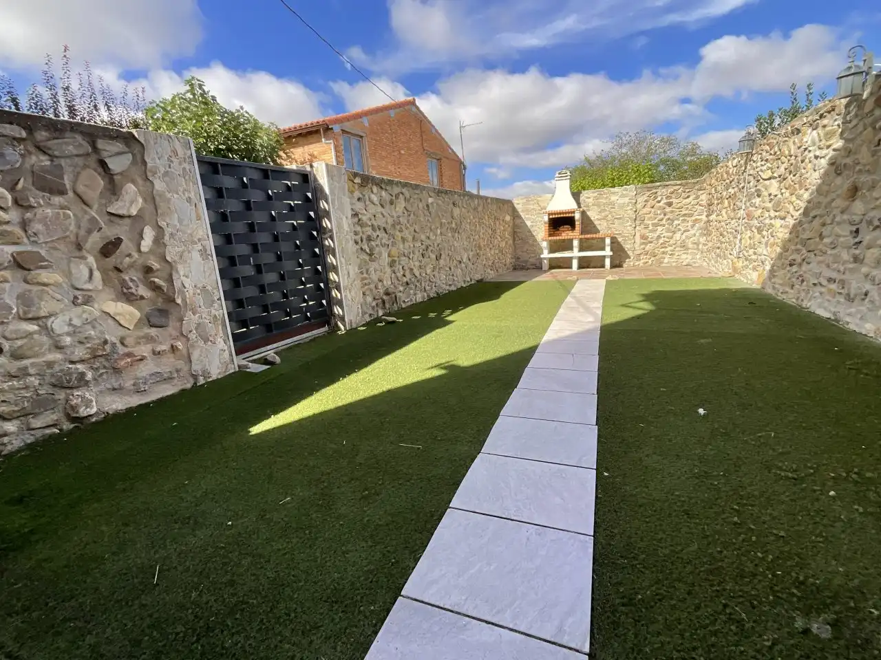 Terraza de Casa adosada en venta en Bascuñana, Burgos