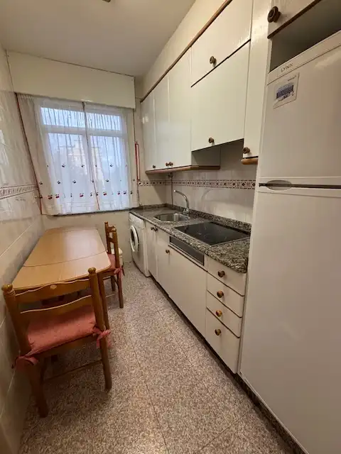 Kitchen of Flat for rent in Ferrol  with Furnished and Washing machine