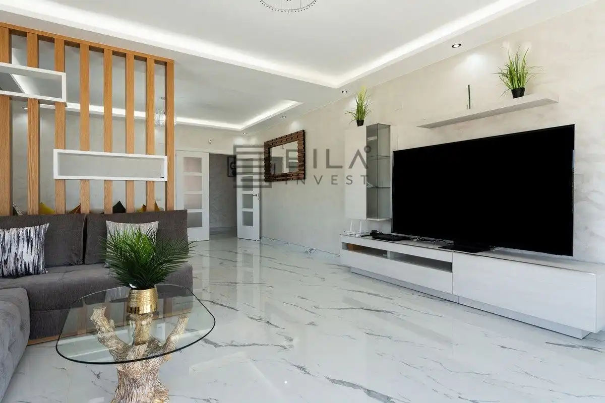 Chalet con piscina en venta en Riviera del Sol, imagen 7