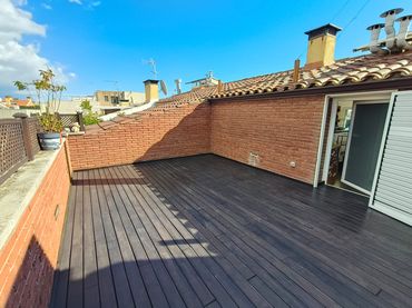 Dúplex con balcón en venta en Carrer de la Riera