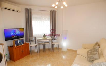 Sala d'estar de Apartament en venda en Mazarrón amb Aire condicionat