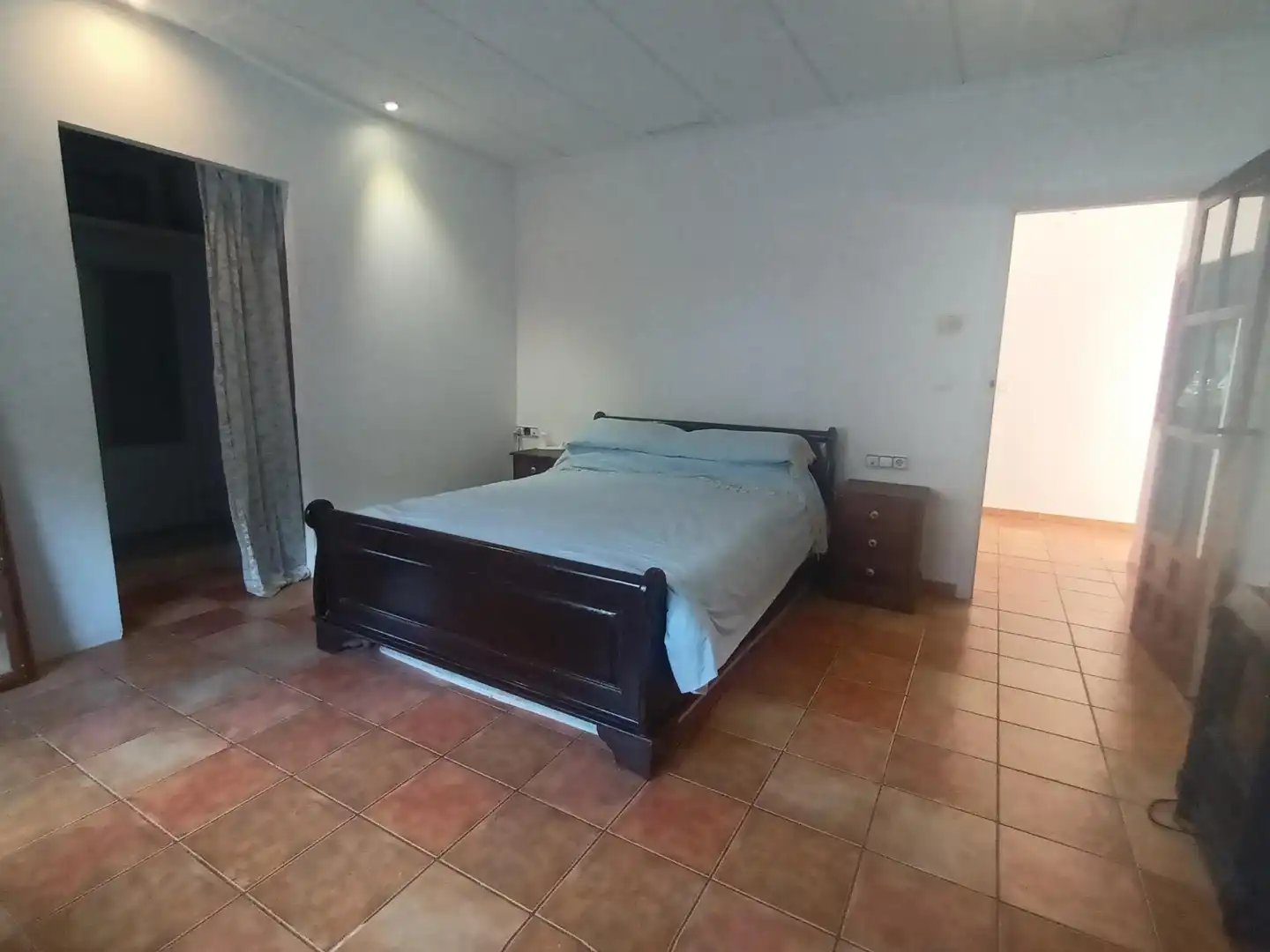 Bedroom of Houses for sale in Villena  with Storage room and Swimming Pool
