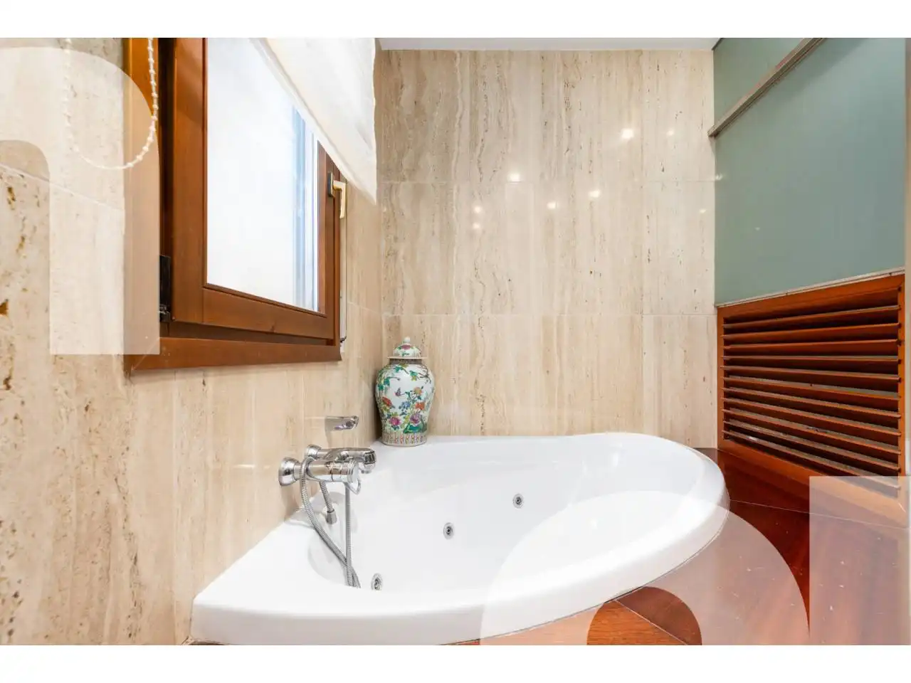Baño de Casa o chalet de alquiler en Santa Eulàlia de Ronçana con Calefacción, Jardín privado y Terraza