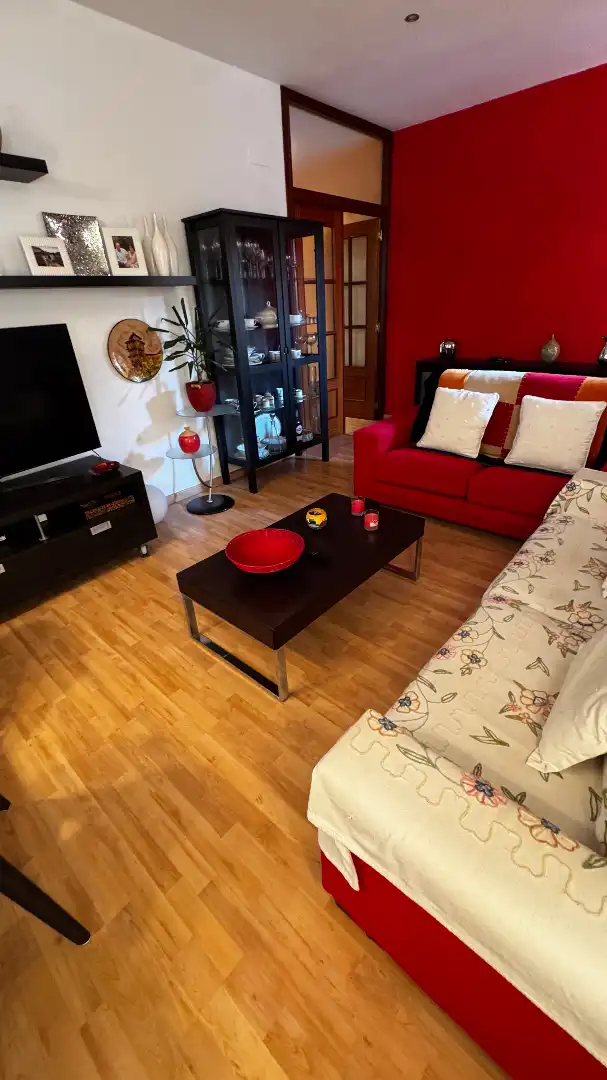 Wohnzimmer von Wohnung zum Verkauf in Roda de Berà mit Klimaanlage, Heizung und Parkett