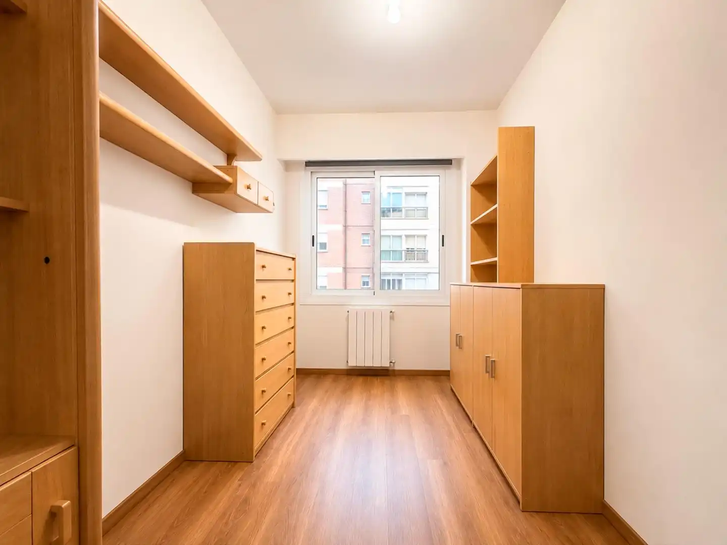 Habitación de Piso en venta en Valencia con Aire acondicionado y Calefacción