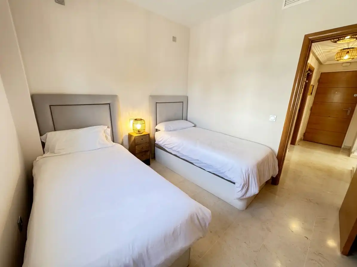 Habitación de Apartamento en venta en Manilva con Aire acondicionado, Calefacción y Terraza