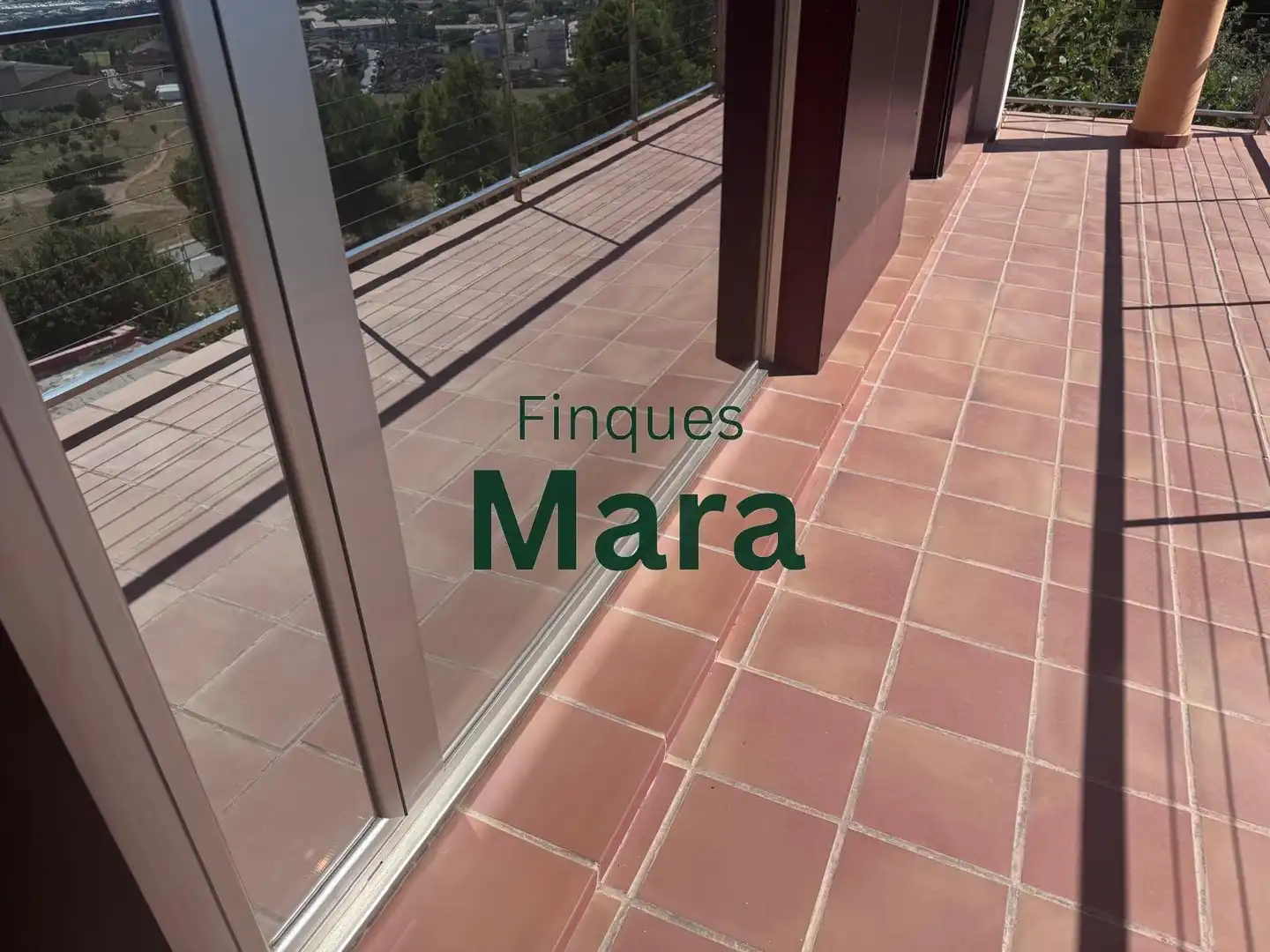 Terraza de Casa o chalet en venta en Sant Boi de Llobregat con Aire acondicionado, Calefacción y Jardín privado