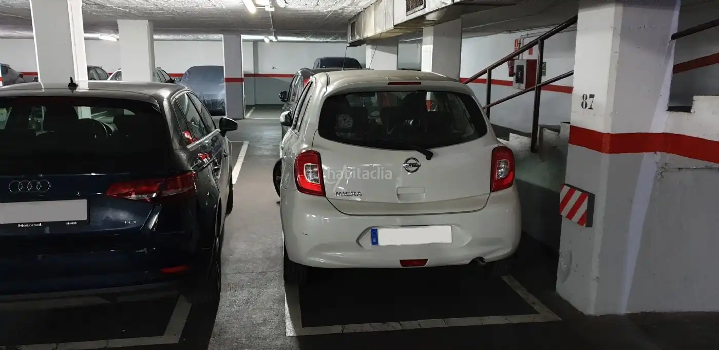 Individual for sale in Carrer de Verdi 90, imagen 3