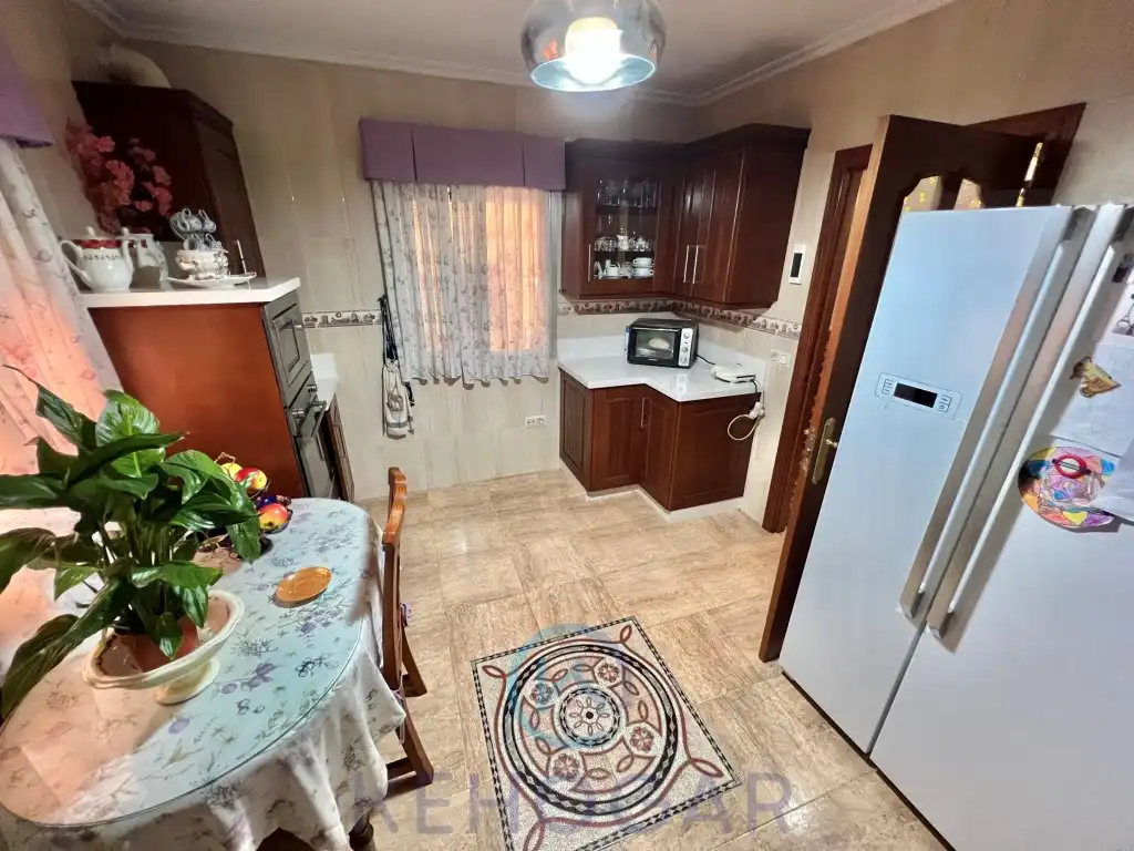 Kitchen of Houses for sale in Dos Hermanas
