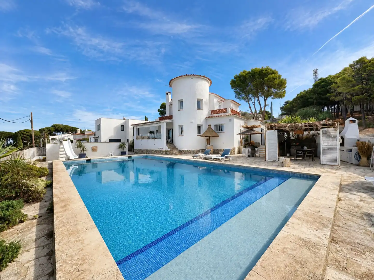 Casa con piscina in vendita a N/A