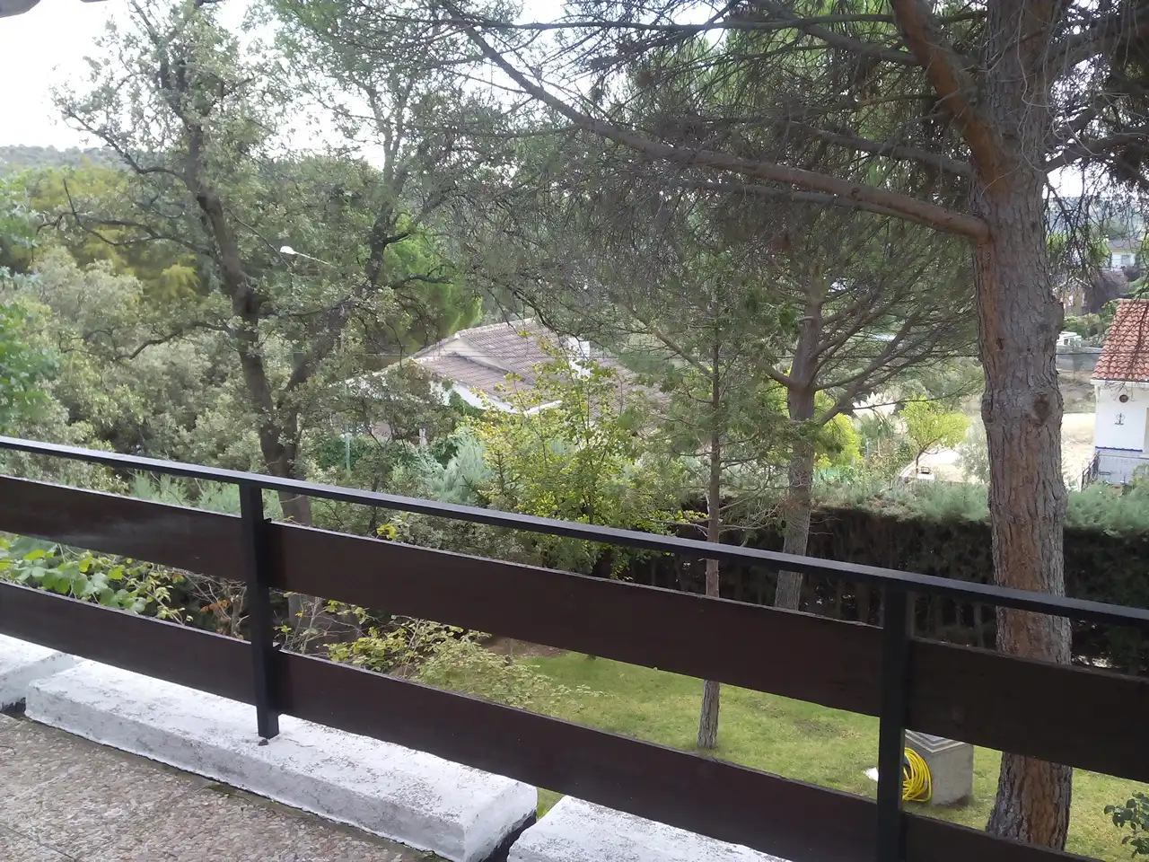 Terrassa de Casa o xalet en venda en Villa del Prado amb Aire condicionat, Calefacció i Jardí privat