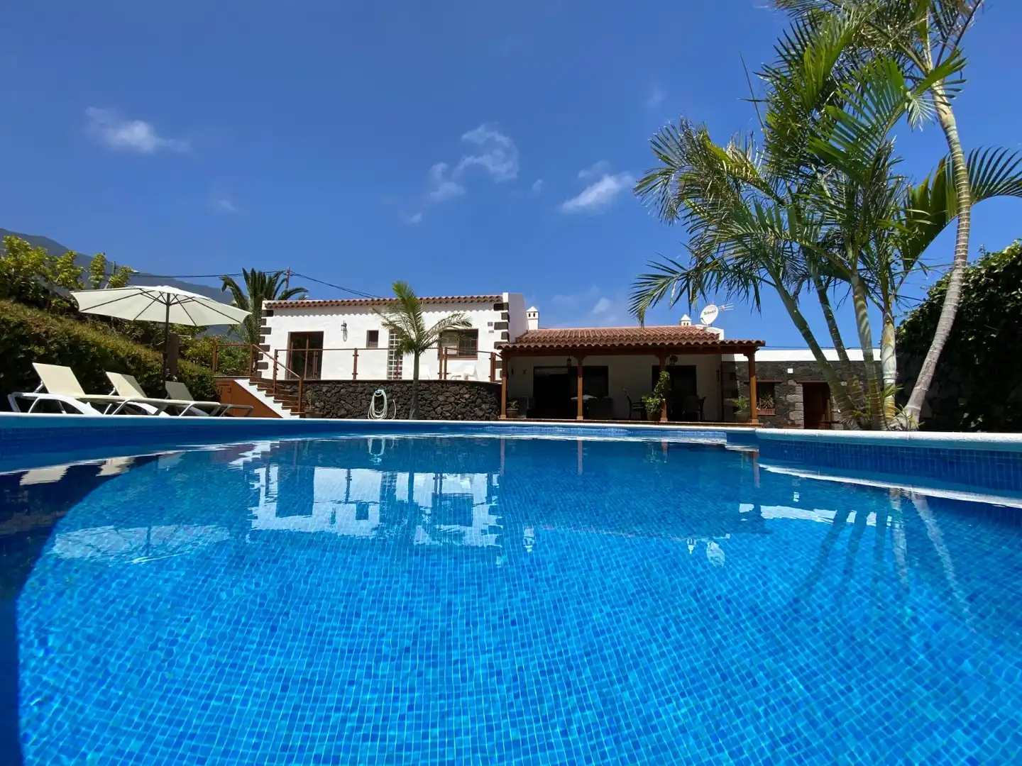Swimming pool of Houses for sale in Frontera  with Air Conditioner, Parquet flooring and Terrace