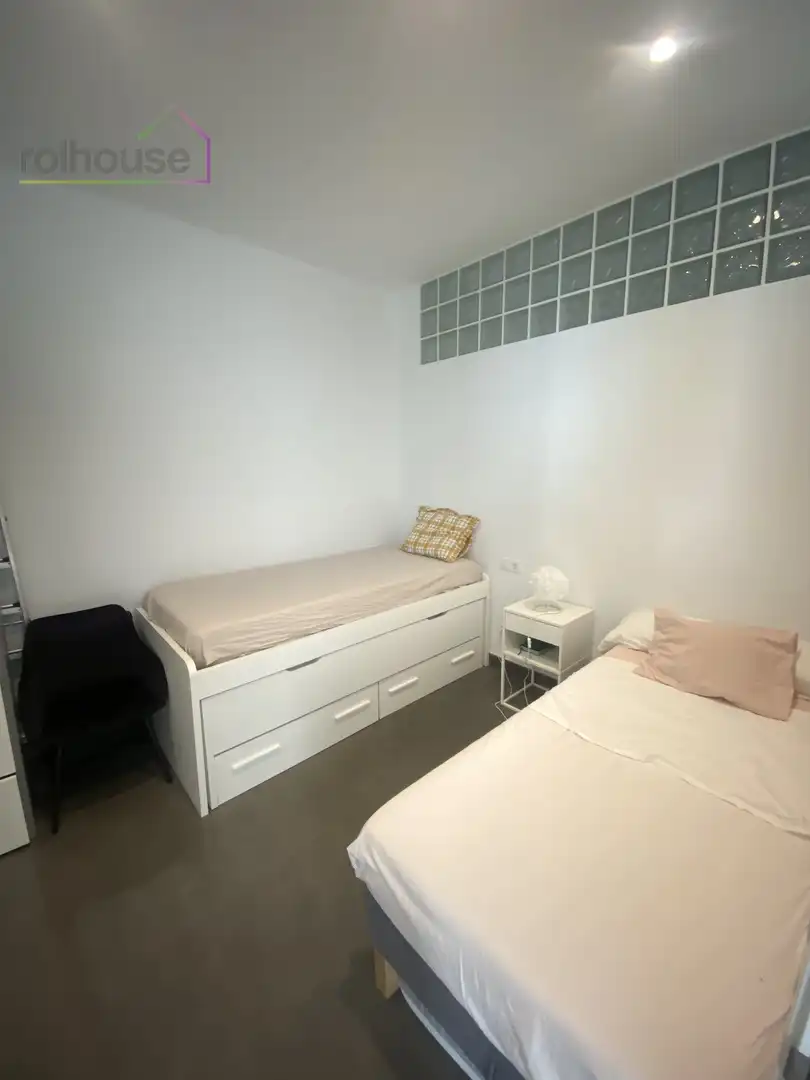 Schlafzimmer von Erdgeschoss zur Miete in  Palma de Mallorca mit Klimaanlage, Heizung und Terrasse