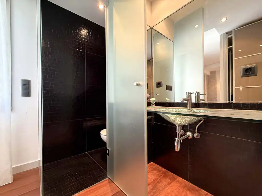 Baño de Piso en venta en Vitoria - Gasteiz con Calefacción, Terraza y Trastero