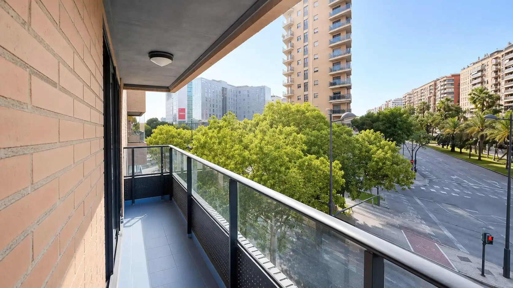 Terraza de Piso en venta en Valencia con Aire acondicionado, Calefacción y Jardín privado