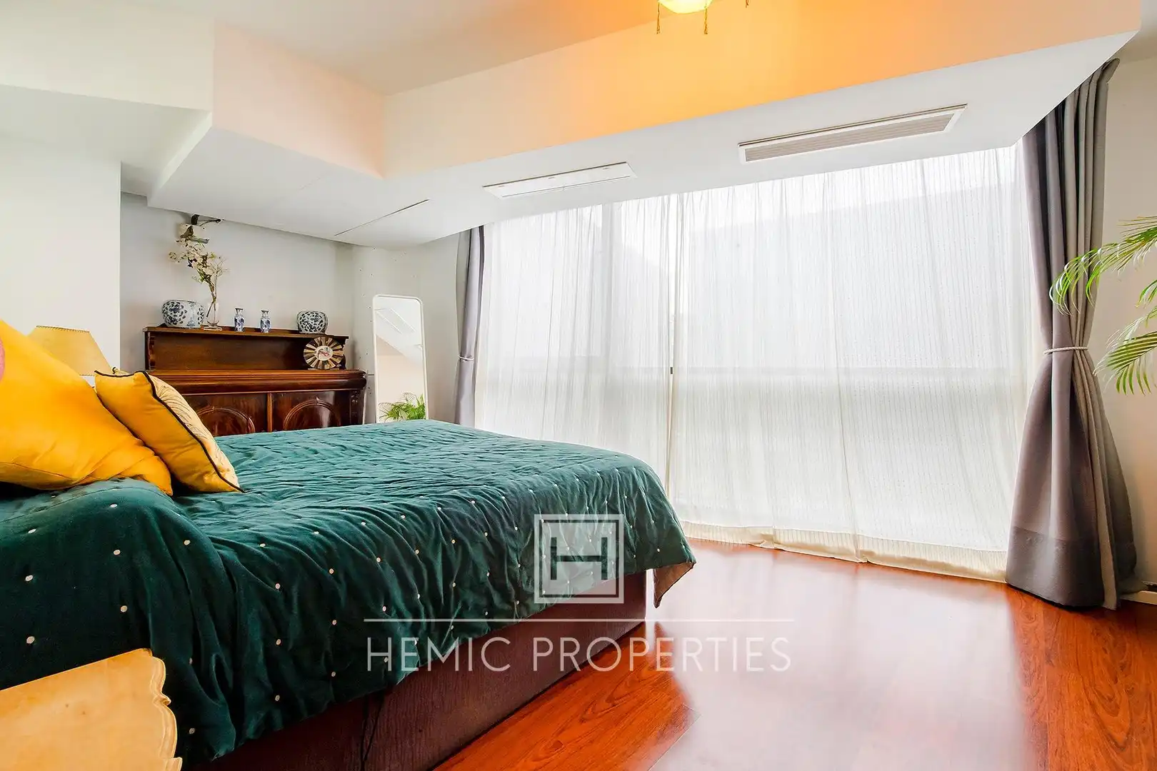 Schlafzimmer von Loft zum Verkauf in Madrid mit Heizung, Parkett und Gemeinschaftspool