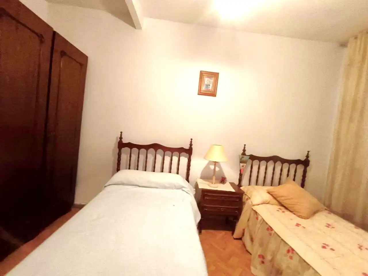 Habitación de Piso en venta en Madrid con Calefacción, Parquet y Terraza