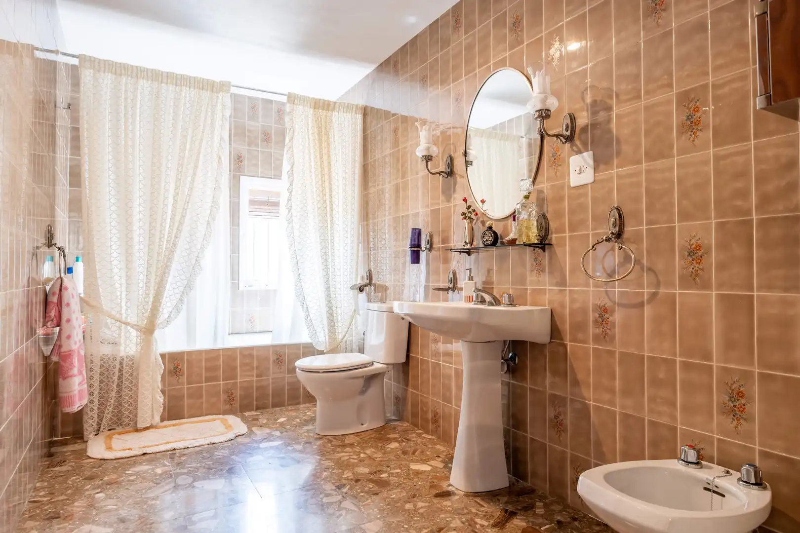 Baño de Casa o chalet en venta en Almonacid de la Sierra con Calefacción y Amueblado