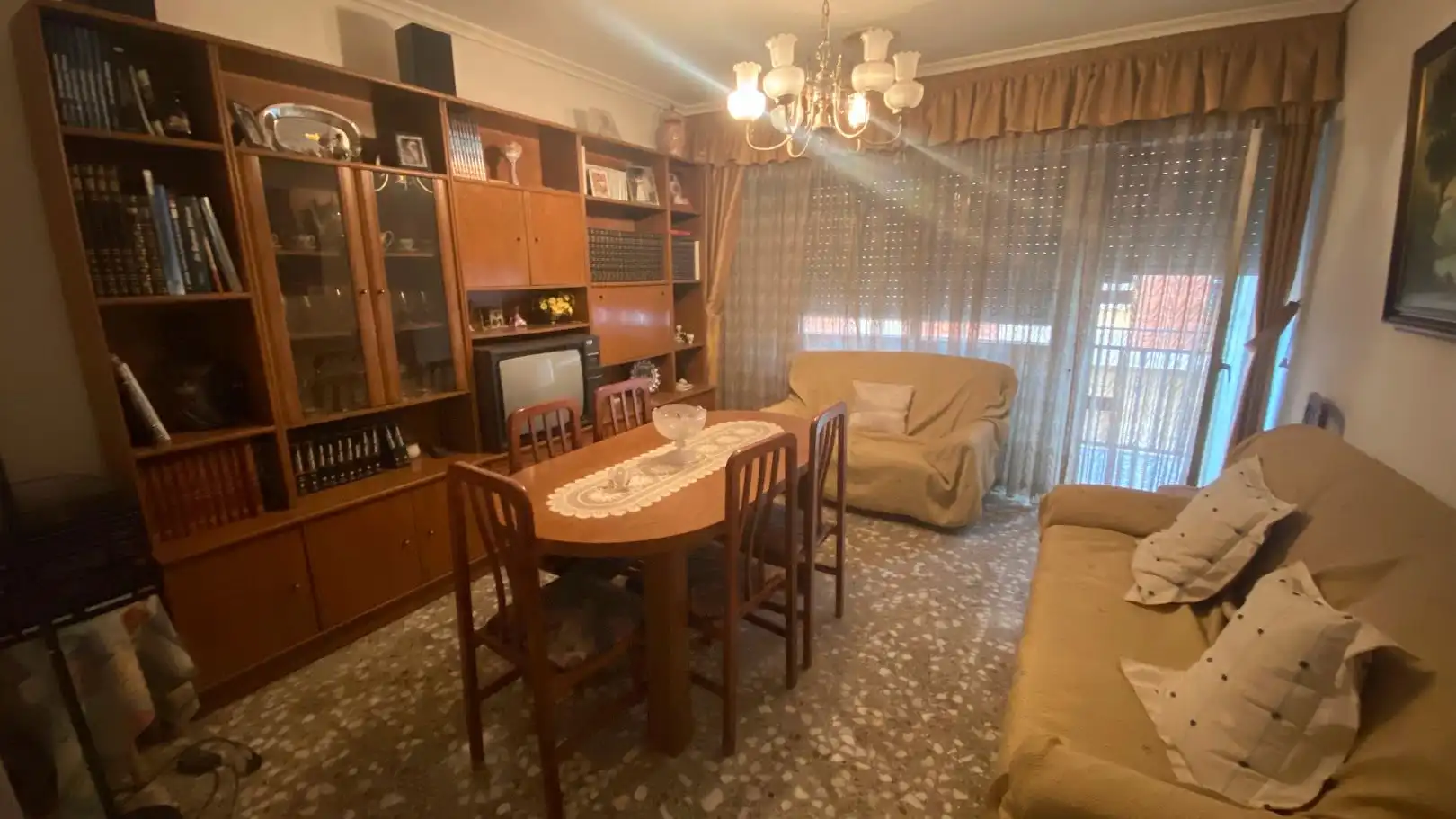 Sala d'estar de Casa o xalet en venda en Castellón de la Plana / Castelló de la Plana amb Terrassa, Rentadora i Balcó