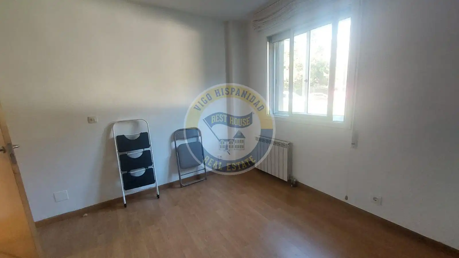 Piso en venta en Vigo  con Calefacción