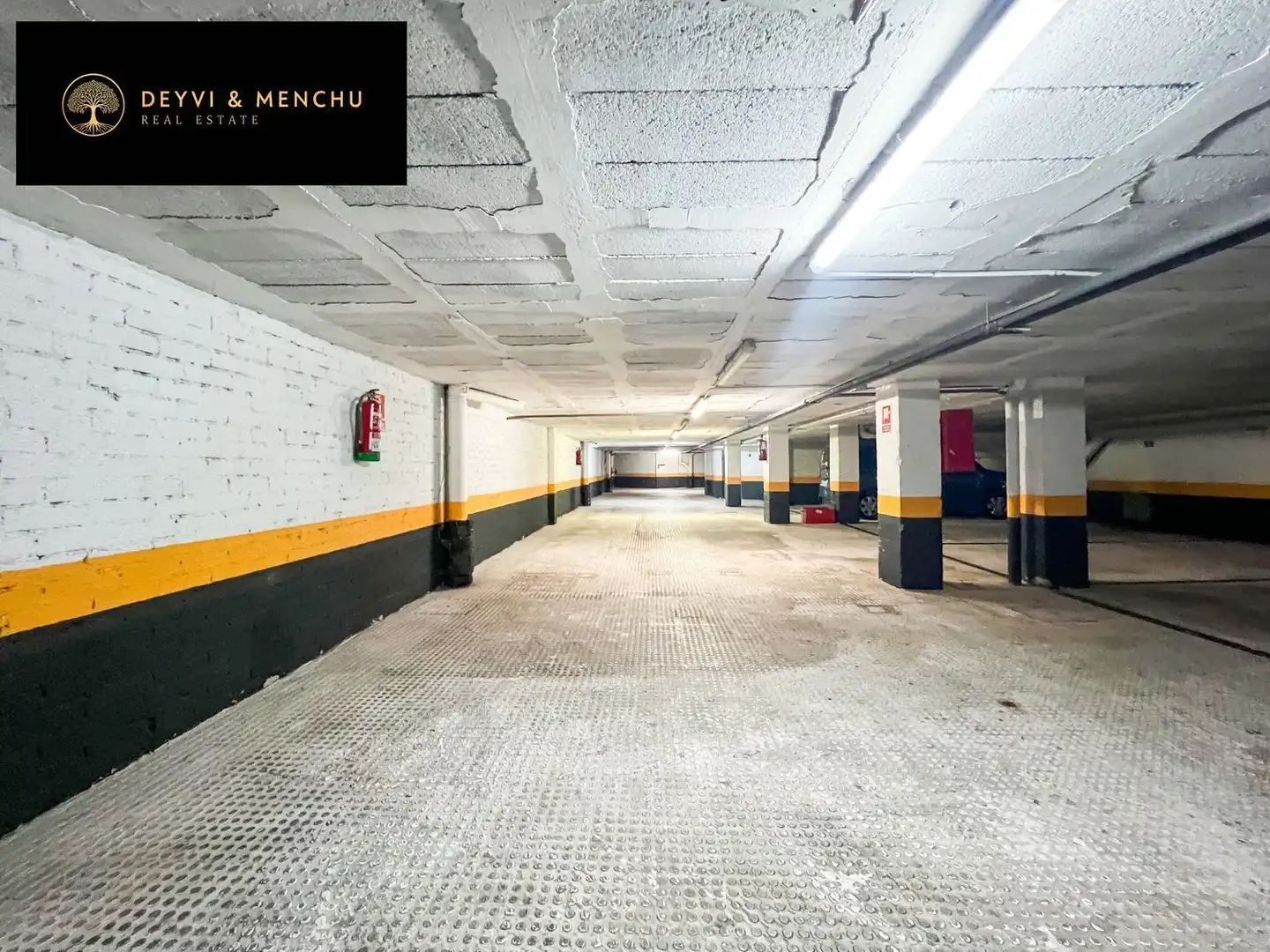 Parking of Garage for sale in Madrid