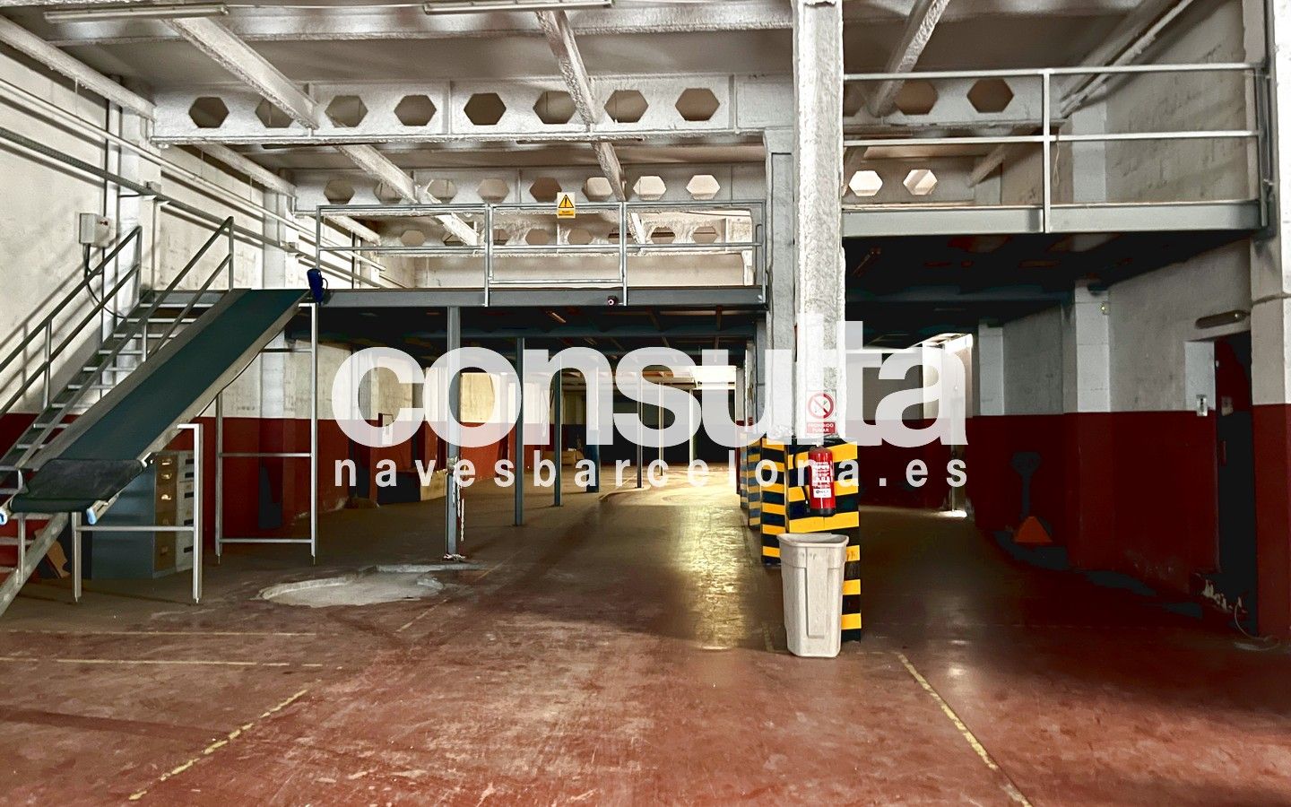 Nau industrial de lloguer en Cerdanyola del Vallès